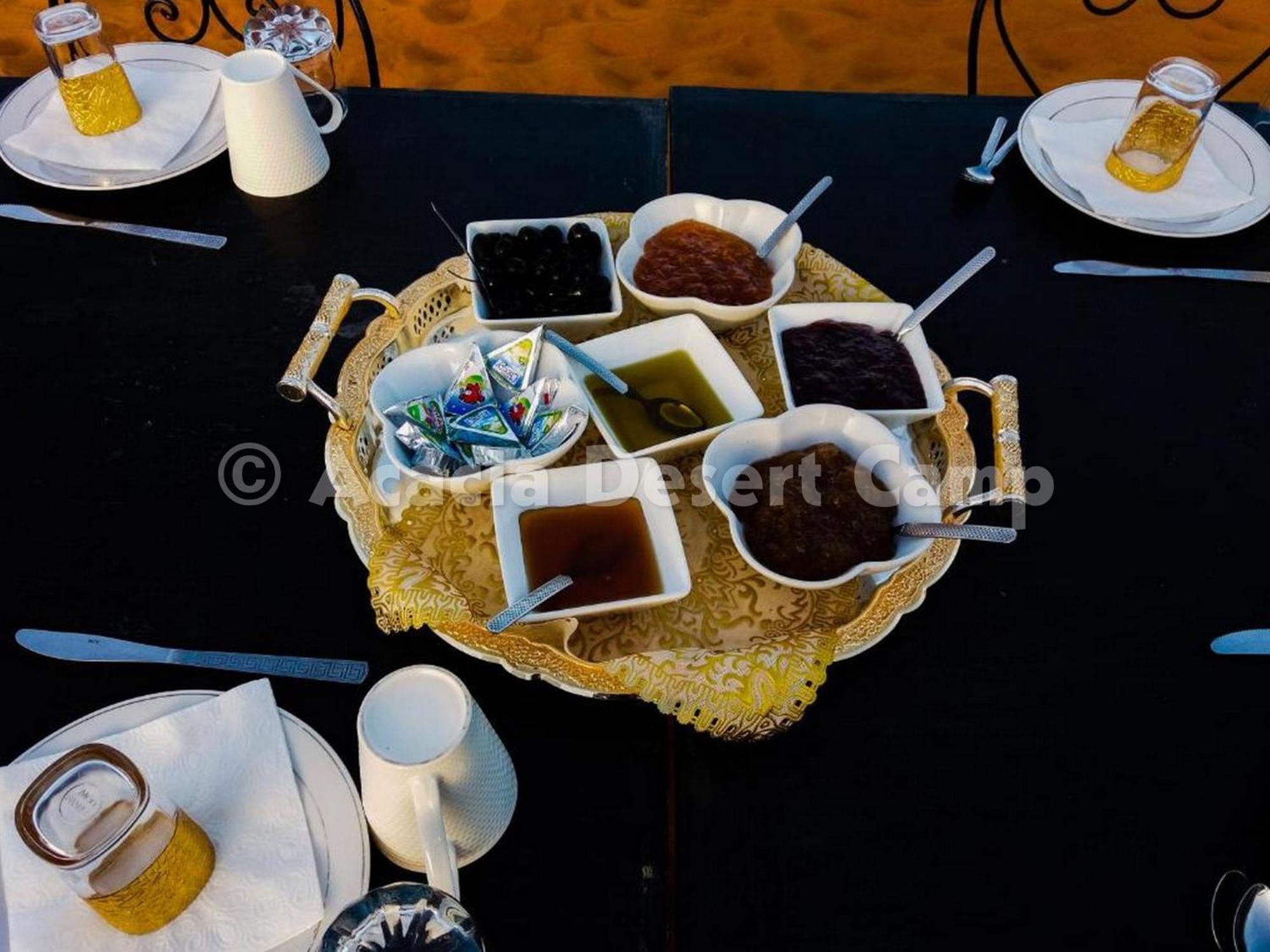 ホテル Acacia Desert Camp メルズーガ エクステリア 写真